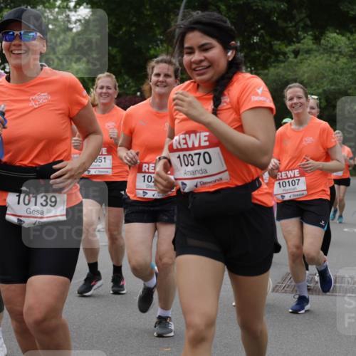 15.06.2025 - REWE Women's Run Jannik Wohlers http://msf.ph/oto/7938911 15.06.2025 08:27:21 Laufen 10, 10139, 051, 10, 10370, 10107 meine-sportfotos.de