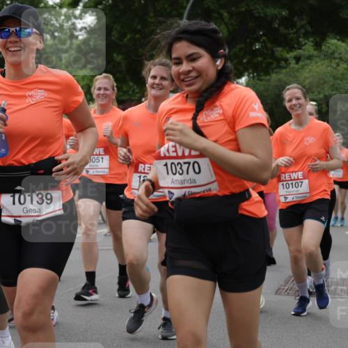 15.06.2025 - REWE Women's Run Jannik Wohlers http://msf.ph/oto/7938915 15.06.2025 08:27:21 Laufen 10139, 051, 10370, 12, 10107 meine-sportfotos.de