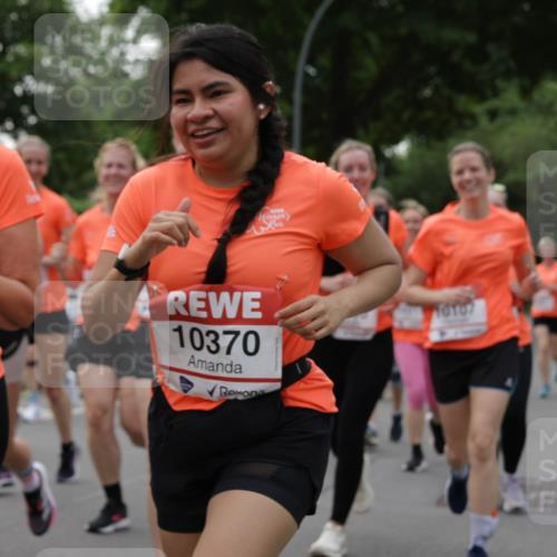 15.06.2025 - REWE Women's Run Jannik Wohlers http://msf.ph/oto/7938952 15.06.2025 08:27:22 Laufen 10139, 10370, 10107 meine-sportfotos.de