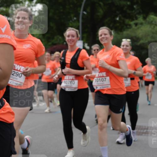 15.06.2025 - REWE Women's Run Jannik Wohlers http://msf.ph/oto/7939008 15.06.2025 08:27:22 Laufen 10760, 0, 290, 10107 meine-sportfotos.de