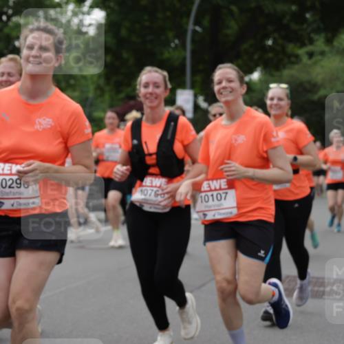 15.06.2025 - REWE Women's Run Jannik Wohlers http://msf.ph/oto/7939019 15.06.2025 08:27:22 Laufen 10296, 10107, 1076 meine-sportfotos.de