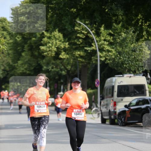 15.06.2025 - REWE Women's Run Jannik Wohlers http://msf.ph/oto/7939046 15.06.2025 09:57:17 Laufen 10639, 10482 meine-sportfotos.de