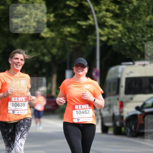 15.06.2025 - REWE Women's Run Jannik Wohlers http://msf.ph/oto/7939069 15.06.2025 09:57:18 Laufen 10639, 10482 meine-sportfotos.de