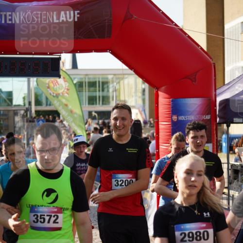 13.06.2025 - Holstenköstenlauf Felixshl http://msf.ph/oto/7939072 13.06.2025 18:05:59 Laufen 2102, 2206, 2445, 2659, 2954, 2963, 2977, 2980, 3200, 3207, 3266, 3572 meine-sportfotos.de