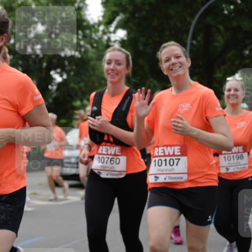 15.06.2025 - REWE Women's Run Jannik Wohlers http://msf.ph/oto/7939074 15.06.2025 08:27:23 Laufen 10290, 10760, 10107, 10198 meine-sportfotos.de