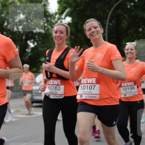 15.06.2025 - REWE Women's Run Jannik Wohlers http://msf.ph/oto/7939079 15.06.2025 08:27:23 Laufen 10760, 10107, 10290, 10198 meine-sportfotos.de