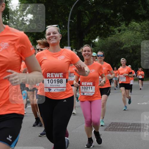15.06.2025 - REWE Women's Run Jannik Wohlers http://msf.ph/oto/7939108 15.06.2025 08:27:23 Laufen 10107, 10198, 10826, 10211, 10664 meine-sportfotos.de
