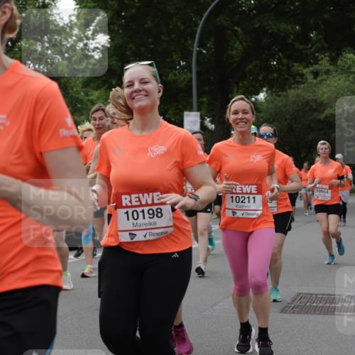 15.06.2025 - REWE Women's Run Jannik Wohlers http://msf.ph/oto/7939116 15.06.2025 08:27:23 Laufen 10107, 10198, 10211, 160, 10664 meine-sportfotos.de