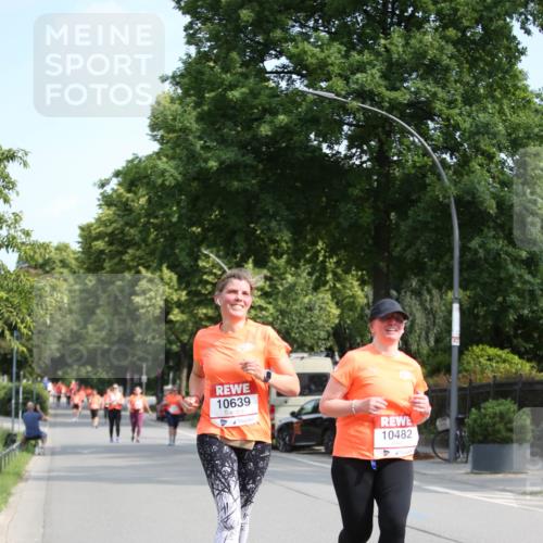 15.06.2025 - REWE Women's Run Jannik Wohlers http://msf.ph/oto/7939189 15.06.2025 09:57:20 Laufen 10639, 10482 meine-sportfotos.de