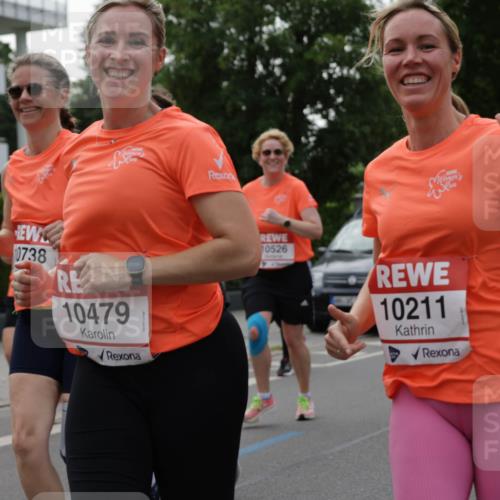 15.06.2025 - REWE Women's Run Jannik Wohlers http://msf.ph/oto/7939190 15.06.2025 08:27:24 Laufen 10738, 10479, 10526, 10211, 0055 meine-sportfotos.de