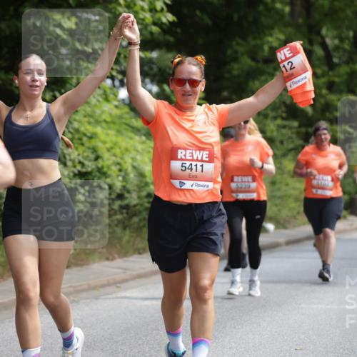 15.06.2025 - REWE Women's Run Jannik Wohlers http://msf.ph/oto/7939236 15.06.2025 10:14:41 Laufen 5411, 12, 5100, 5239 meine-sportfotos.de