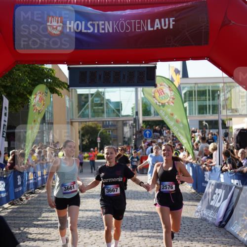 13.06.2025 - Holstenköstenlauf Felixshl http://msf.ph/oto/7939241 13.06.2025 18:06:10 Laufen 2576, 2626, 2915, 3035, 3661, 3667, 3679 meine-sportfotos.de