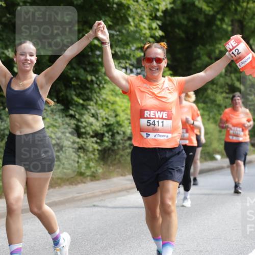 15.06.2025 - REWE Women's Run Jannik Wohlers http://msf.ph/oto/7939319 15.06.2025 10:14:42 Laufen 5411, 12 meine-sportfotos.de
