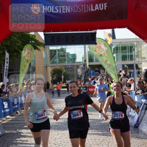 13.06.2025 - Holstenköstenlauf Felixshl http://msf.ph/oto/7939327 13.06.2025 18:06:11 Laufen 2576, 2626, 2915, 3035, 3661, 3667, 3679 meine-sportfotos.de