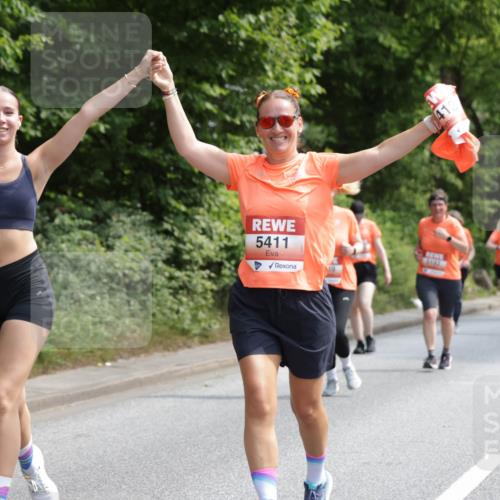 15.06.2025 - REWE Women's Run Jannik Wohlers http://msf.ph/oto/7939369 15.06.2025 10:14:42 Laufen 5411 meine-sportfotos.de