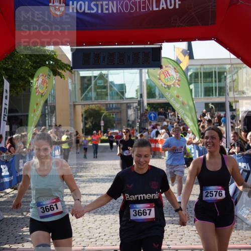 13.06.2025 - Holstenköstenlauf Felixshl http://msf.ph/oto/7939370 13.06.2025 18:06:11 Laufen 2576, 2626, 2915, 3035, 3661, 3667, 3679 meine-sportfotos.de