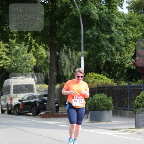 15.06.2025 - REWE Women's Run Jannik Wohlers http://msf.ph/oto/7939371 15.06.2025 09:57:34 Laufen 10120 meine-sportfotos.de