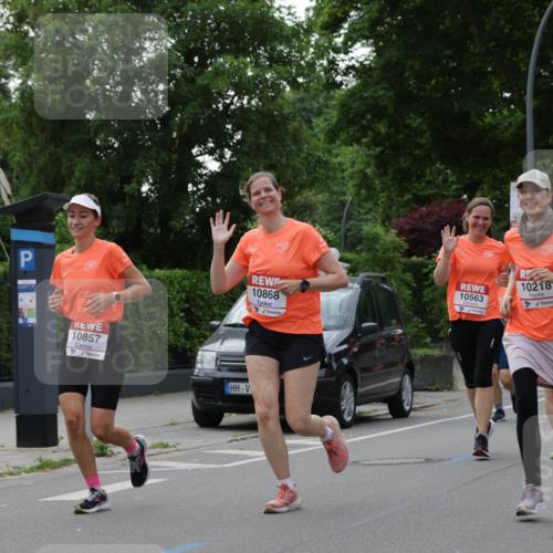 15.06.2025 - REWE Women's Run Jannik Wohlers http://msf.ph/oto/7939410 15.06.2025 08:27:29 Laufen 10857, 10868, 10563, 10218, 1052 meine-sportfotos.de