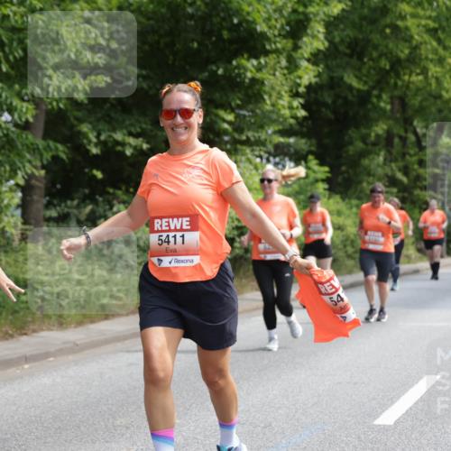15.06.2025 - REWE Women's Run Jannik Wohlers http://msf.ph/oto/7939440 15.06.2025 10:14:43 Laufen 5411, 54 meine-sportfotos.de
