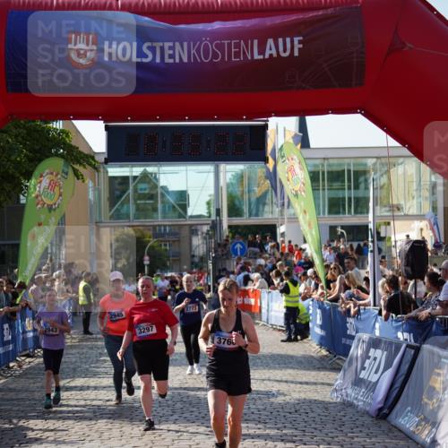 13.06.2025 - Holstenköstenlauf Felixshl http://msf.ph/oto/7939453 13.06.2025 18:06:23 Laufen 2943, 2945, 3297, 3760 meine-sportfotos.de
