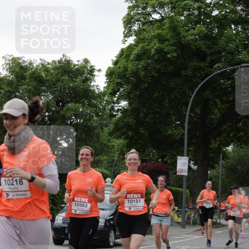 15.06.2025 - REWE Women's Run Jannik Wohlers http://msf.ph/oto/7939494 15.06.2025 08:27:30 Laufen 10218, 10151, 10563, 10522, 10433 meine-sportfotos.de