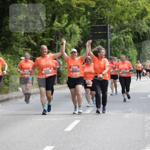 15.06.2025 - REWE Women's Run Jannik Wohlers http://msf.ph/oto/7939504 15.06.2025 10:14:46 Laufen 5165, 5035, 5614, 5036, 5382, 5588 meine-sportfotos.de