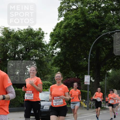 15.06.2025 - REWE Women's Run Jannik Wohlers http://msf.ph/oto/7939524 15.06.2025 08:27:31 Laufen 10563, 10151, 10433 meine-sportfotos.de