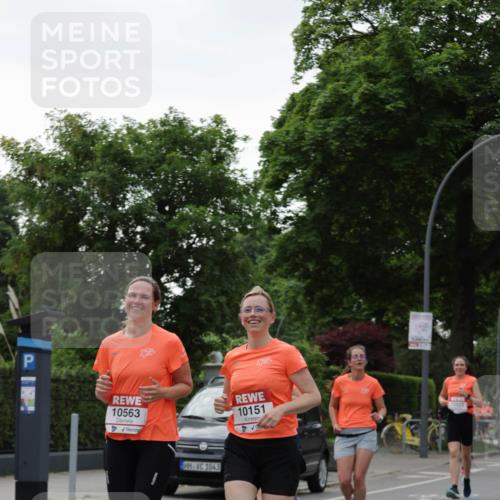15.06.2025 - REWE Women's Run Jannik Wohlers http://msf.ph/oto/7939547 15.06.2025 08:27:31 Laufen 10563, 1043, 10151, 10622 meine-sportfotos.de