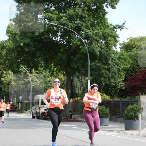 15.06.2025 - REWE Women's Run Jannik Wohlers http://msf.ph/oto/7939584 15.06.2025 09:57:40 Laufen 10811 meine-sportfotos.de