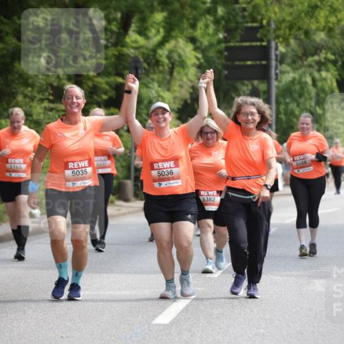 15.06.2025 - REWE Women's Run Jannik Wohlers http://msf.ph/oto/7939589 15.06.2025 10:14:48 Laufen 5165, 5237, 5035, 5036, 5382, 5588 meine-sportfotos.de