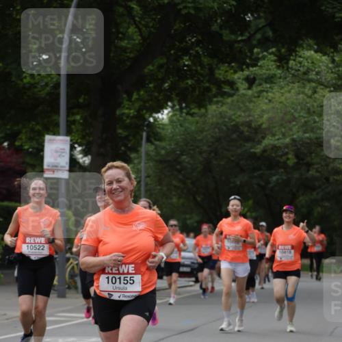 15.06.2025 - REWE Women's Run Jannik Wohlers http://msf.ph/oto/7939612 15.06.2025 08:27:32 Laufen 10522, 10155, 1000, 10818 meine-sportfotos.de