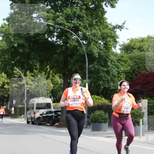 15.06.2025 - REWE Women's Run Jannik Wohlers http://msf.ph/oto/7939618 15.06.2025 09:57:41 Laufen 10811, 10453 meine-sportfotos.de