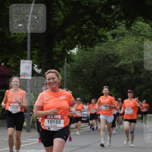 15.06.2025 - REWE Women's Run Jannik Wohlers http://msf.ph/oto/7939619 15.06.2025 08:27:32 Laufen 10522, 10155, 10818 meine-sportfotos.de