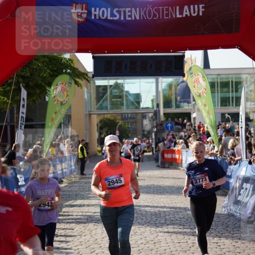 13.06.2025 - Holstenköstenlauf Felixshl http://msf.ph/oto/7939641 13.06.2025 18:06:26 Laufen 2405, 2943, 2945, 3297, 3760 meine-sportfotos.de