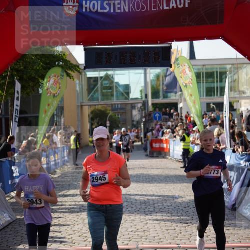 13.06.2025 - Holstenköstenlauf Felixshl http://msf.ph/oto/7939678 13.06.2025 18:06:27 Laufen 2405, 2943, 2945, 3297, 3760 meine-sportfotos.de