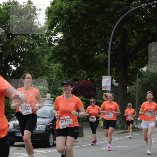 15.06.2025 - REWE Women's Run Jannik Wohlers http://msf.ph/oto/7939722 15.06.2025 08:27:34 Laufen 10522, 10433, 10646, 10651, 10440, 10820 meine-sportfotos.de
