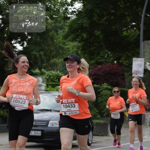 15.06.2025 - REWE Women's Run Jannik Wohlers http://msf.ph/oto/7939730 15.06.2025 08:27:34 Laufen 10522, 10433, 106, 46, 1043, 10651 meine-sportfotos.de