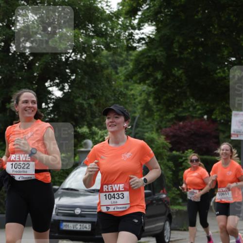 15.06.2025 - REWE Women's Run Jannik Wohlers http://msf.ph/oto/7939747 15.06.2025 08:27:34 Laufen 10522, 1043, 10433, 10651 meine-sportfotos.de