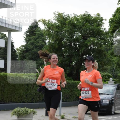 15.06.2025 - REWE Women's Run Jannik Wohlers http://msf.ph/oto/7939770 15.06.2025 08:27:35 Laufen 10522, 10433, 4 meine-sportfotos.de