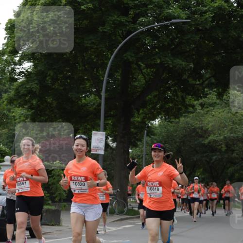 15.06.2025 - REWE Women's Run Jannik Wohlers http://msf.ph/oto/7939815 15.06.2025 08:27:36 Laufen 112, 10651, 10820, 10818 meine-sportfotos.de