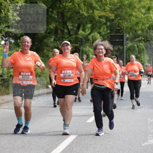 15.06.2025 - REWE Women's Run Jannik Wohlers http://msf.ph/oto/7939831 15.06.2025 10:14:50 Laufen 5614, 5035, 5036, 5588, 5587 meine-sportfotos.de