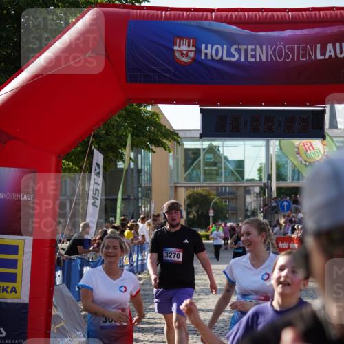 13.06.2025 - Holstenköstenlauf Felixshl http://msf.ph/oto/7939868 13.06.2025 18:06:40 Laufen 2011, 2527, 3044, 3089, 3094, 3270, 3571, 3737 meine-sportfotos.de