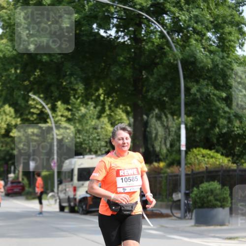 15.06.2025 - REWE Women's Run Jannik Wohlers http://msf.ph/oto/7939943 15.06.2025 09:57:57 Laufen 10585 meine-sportfotos.de