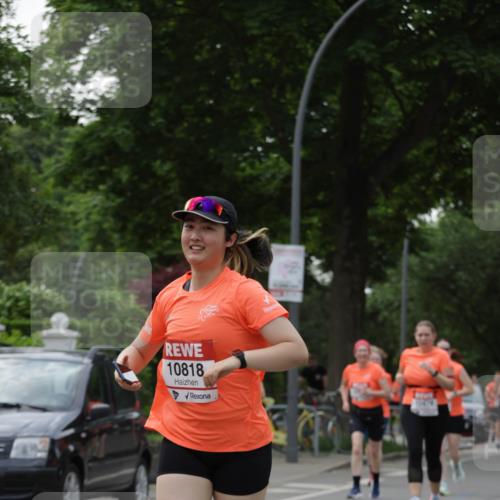 15.06.2025 - REWE Women's Run Jannik Wohlers http://msf.ph/oto/7939952 15.06.2025 08:27:37 Laufen 10818 meine-sportfotos.de