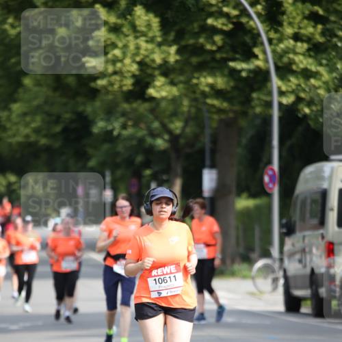15.06.2025 - REWE Women's Run Jannik Wohlers http://msf.ph/oto/7939976 15.06.2025 09:58:00 Laufen 10611 meine-sportfotos.de