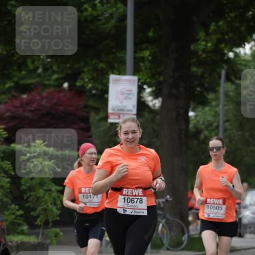 15.06.2025 - REWE Women's Run Jannik Wohlers http://msf.ph/oto/7939979 15.06.2025 08:27:39 Laufen 10171, 10678, 10505 meine-sportfotos.de
