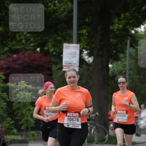 15.06.2025 - REWE Women's Run Jannik Wohlers http://msf.ph/oto/7939984 15.06.2025 08:27:39 Laufen 10, 10678, 10505 meine-sportfotos.de