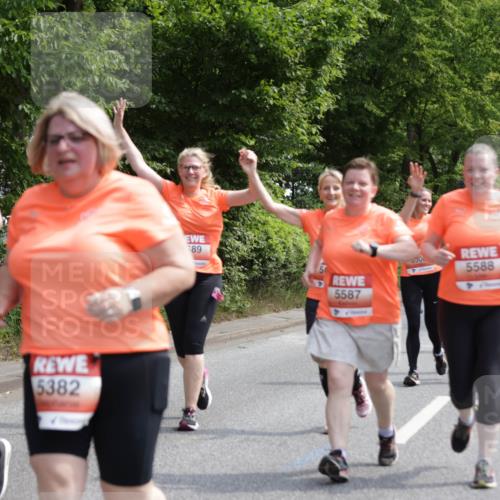 15.06.2025 - REWE Women's Run Jannik Wohlers http://msf.ph/oto/7939985 15.06.2025 10:14:56 Laufen 5237, 5382, 89, 5587, 5588 meine-sportfotos.de