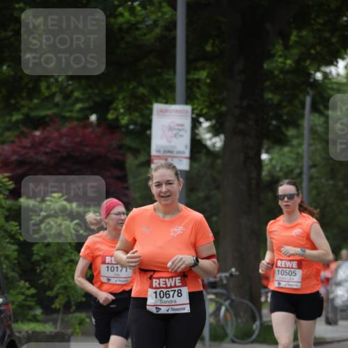 15.06.2025 - REWE Women's Run Jannik Wohlers http://msf.ph/oto/7939988 15.06.2025 08:27:39 Laufen 10171, 10678, 10505 meine-sportfotos.de