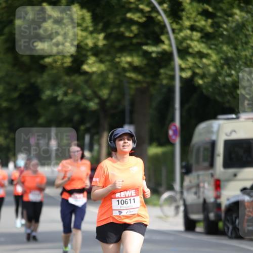 15.06.2025 - REWE Women's Run Jannik Wohlers http://msf.ph/oto/7940002 15.06.2025 09:58:01 Laufen 10611 meine-sportfotos.de